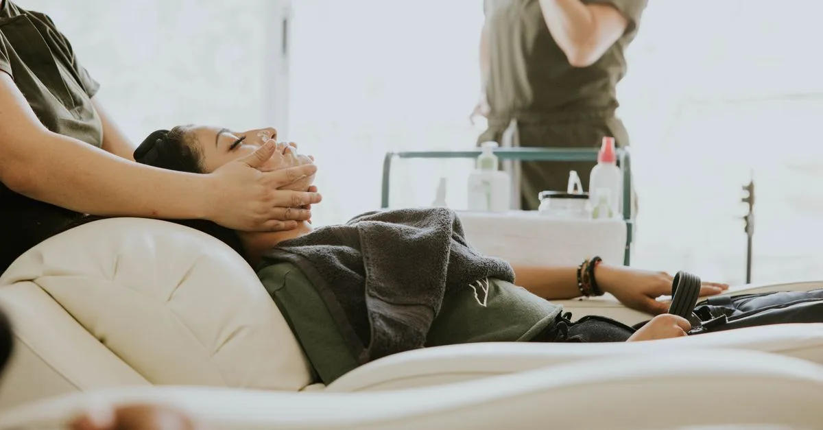 découvrez nos conseils et astuces pour votre beauté et bien-être au quotidien, alliant soins naturels et techniques modernes pour une vie équilibrée et épanouie.